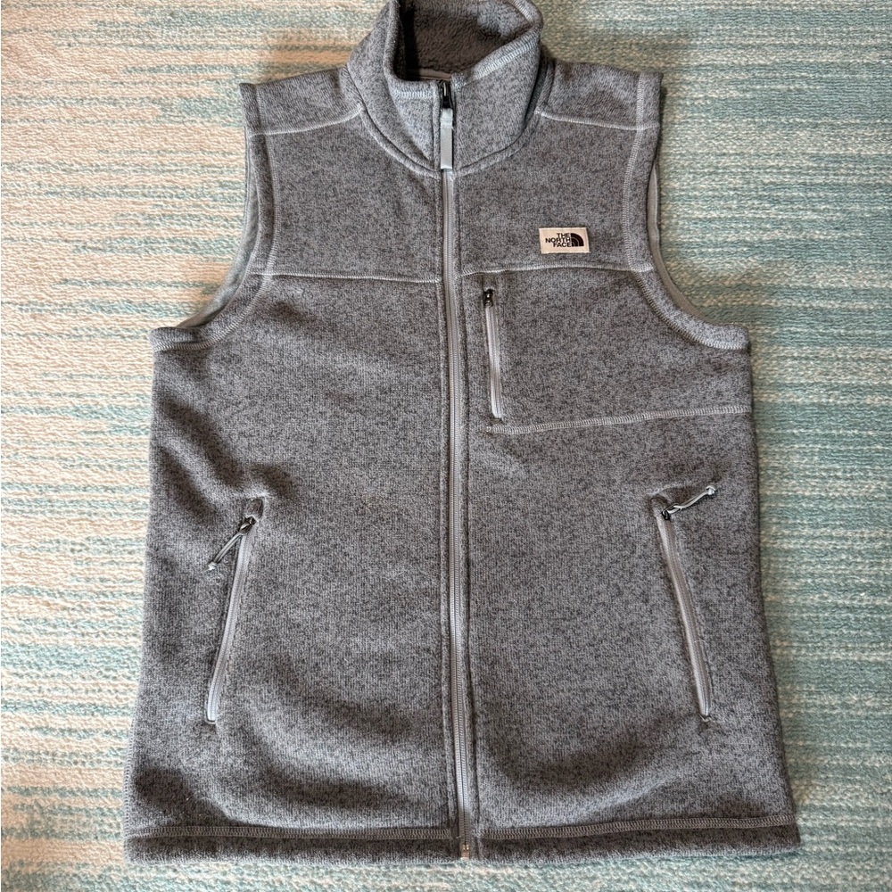 The North Face Men’s Fleece Vest Heather Gray Size Small